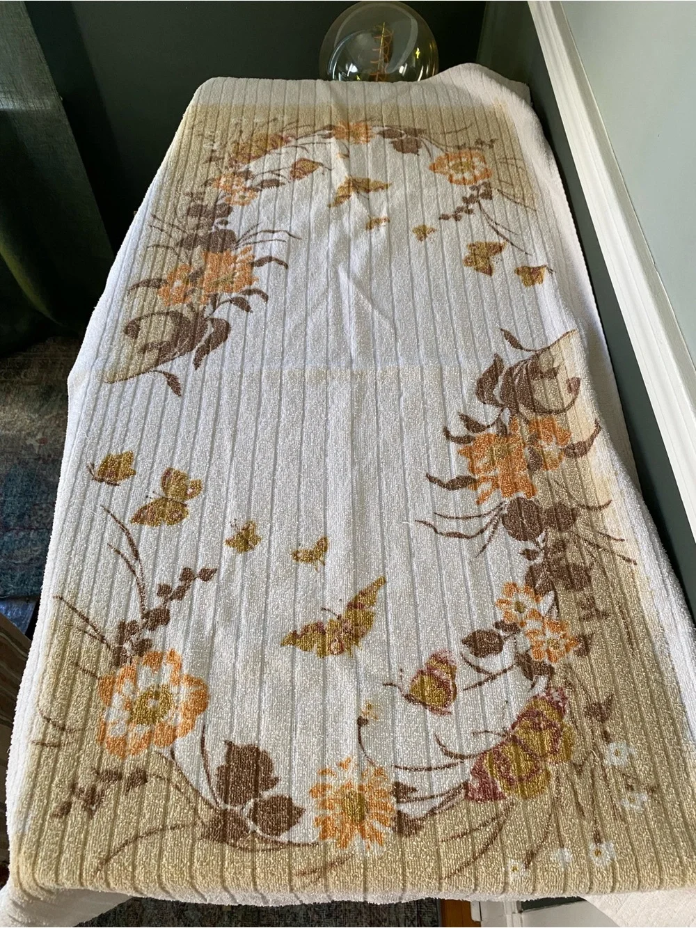 Vintage Mid Century Boho Brown Orange Floral Butterfly Ribbed Bath Towel Set (2)
